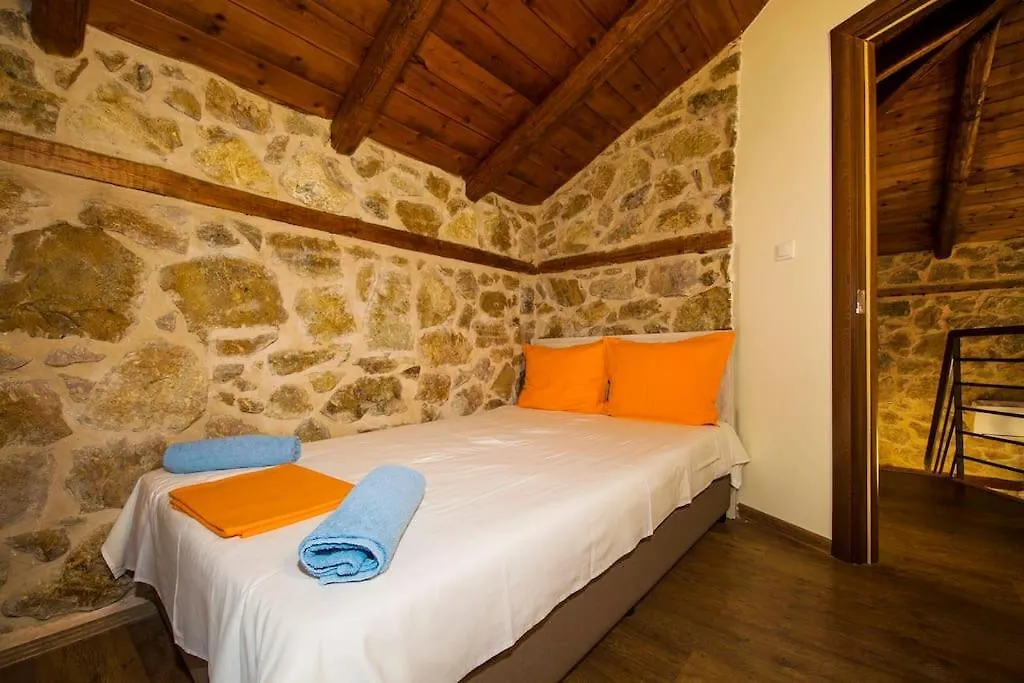 Petrini Spiti Villa Pyrgadikia 0*,  Greece