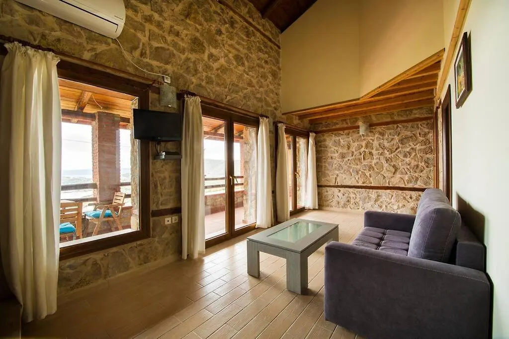 Petrini Spiti Villa Pyrgadikia Greece